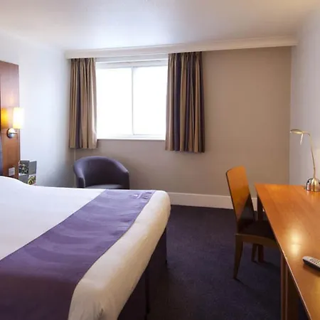 Premier Hotel 3*